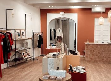 france/montpellier/port-marianne/shop/concept-store-mona-mour