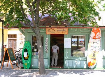 slovenia/triglav-national-park/shop/3glav-adventures-the-original-emerald-river-adventure-canyoning-bob