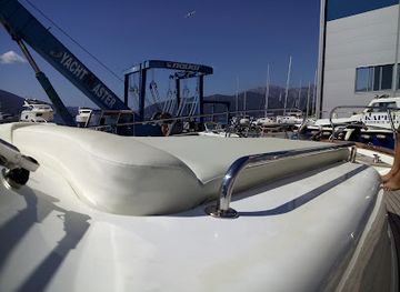 montenegro/kotor-bay/shop/yacht-home-montenegro