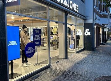 denmark/frederikshavn/shop/jack-jones