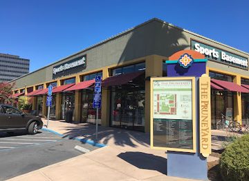 california/campbell/shop/pruneyard-shopping-center