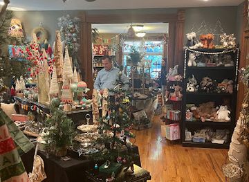 Junque Drawer Boutique-Studio