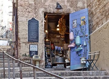 france/marseille/shop/bazaar-caesar-soap