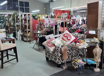 trinidad-and-tobago/chaguanas/shop/the-proud-peacock