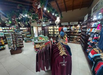 costa-rica/monteverde/shop/britt-shop-el-establo