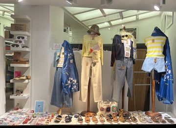 france/annecy/shop/lola-annecy