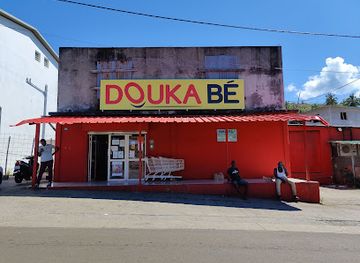 mayotte/plage-de-n-gouja/shop/douka-be-kani-keli
