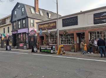 massachusetts/essex-county/shop/remember-salem-gifts