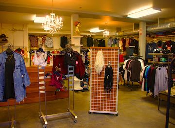 california/pismo-beach/shop/wink-boutique