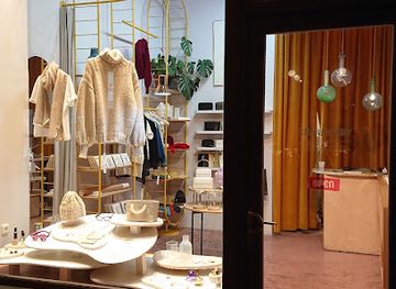 czechia/silesia/shop/charaktery-design-store