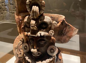 guatemala/northern-lowlands/shop/museo-miraflores