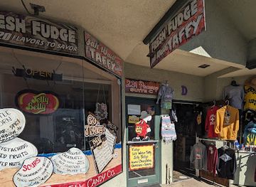 california/pismo-beach/shop/pismo-beach-candy-co