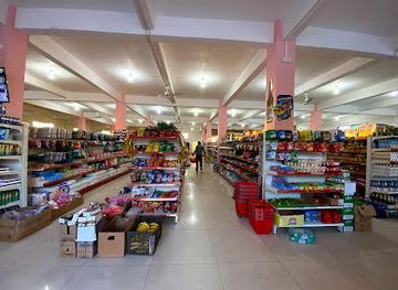 belize/caracol/shop/helen-supermarket