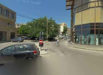 lebanon/jbeil-district/shop/la-reine-jbeil