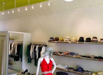 new-york/the-hamptons/shop/big-drop-nyc-east-hampton