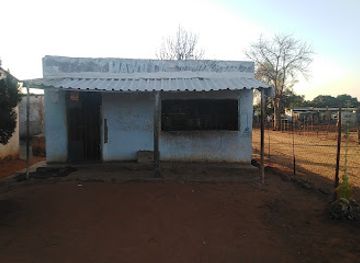 south-africa/bushveld/shop/w-mmako-t-shop