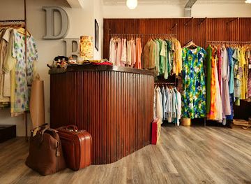 ireland/county-cork/shop/miss-daisy-blue