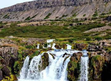 iceland/dynjandi-waterfall/shop/bajarfoss