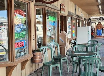 montana/yellowstone-national-park/shop/buffalo-trading-co