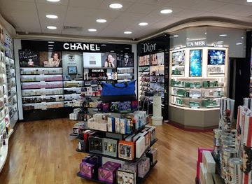 gibraltar/st-michael-s-cave/shop/sm-seruya