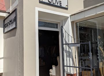 namibia/swakopmund/shop/oscar-olive