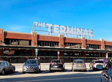 pennsylvania/pittsburgh/strip-district/shop/strip-district-terminal