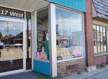 wisconsin/central-sands/shop/the-nest