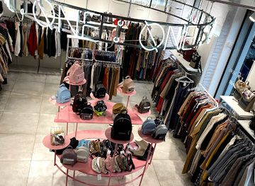 ukraine/lviv/stryiskyi-park/shop/one-one