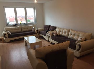 kosovo/vushtrri/shop/mobileria-murat