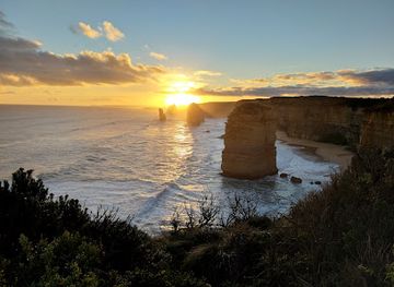 australia/the-twelve-apostles/shop/friendly-grocer