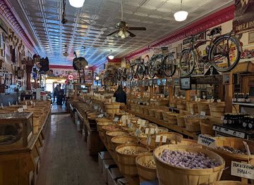 montana/beartooth-highway/shop/montana-candy-emporium