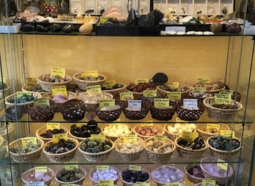 hungary/borzsony-mountains/shop/larimar-crystal