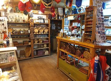 serbia/kosovo-and-metohija/shop/komision-sasa-028