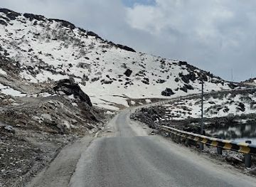 india/tawang/shop/tawang