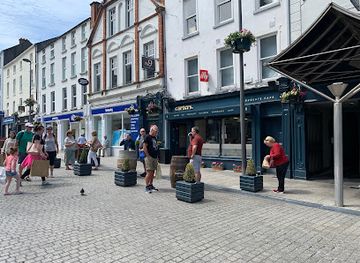 ireland/waterford/shop/george-s-court-shopping-centre