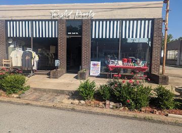 oklahoma/talimena-scenic-byway/shop/twisted-pixels