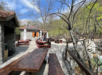 croatia/paklenica-riviera/shop/cottage-lugarnica