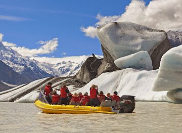 new-zealand/mount-cook-national-park/shop/glacier-explorers