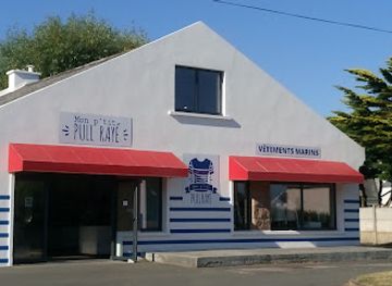 france/côte-de-granit-rose/shop/mon-p-tit-pull-raye-vetements-marins