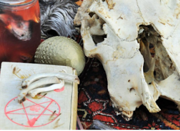 uganda/ssese-islands/shop/papa-oyemi-healer