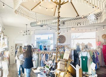 north-carolina/wrightsville-beach/shop/hallelu-clothing-co