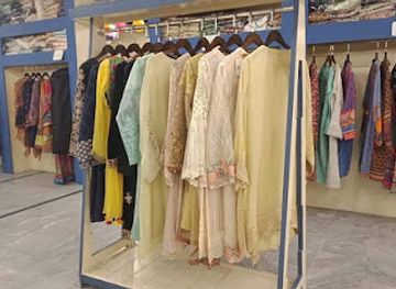 pakistan/swat/shop/jamali-fabric-house