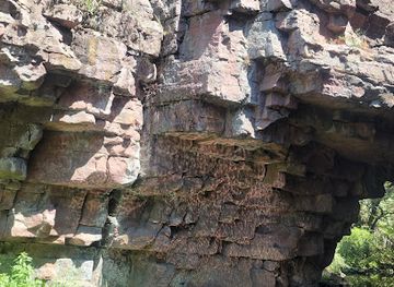 south-dakota/palisades-state-park/shop/devil-s-gulch-park