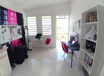 puerto-rico/aguadilla/shop/lynn-s-boutique