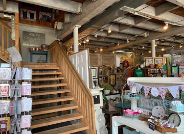 wisconsin/eastern-ridges-and-lowlands/shop/roost-mercantile