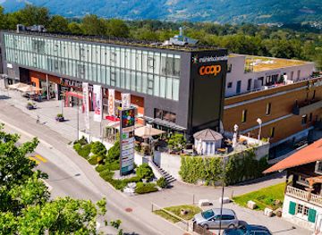 liechtenstein/vaduz/shop/muhleholzmarkt