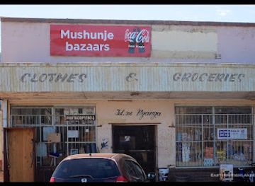 zimbabwe/nyanga/shop/mushunje-bazaars