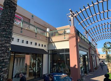 california/palm-desert/shop/pottery-barn