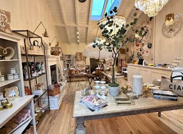 california/carmel-by-the-sea/shop/fleur-ever-boutique