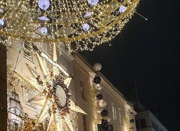 united-kingdom/windsor/attraction/bond-st